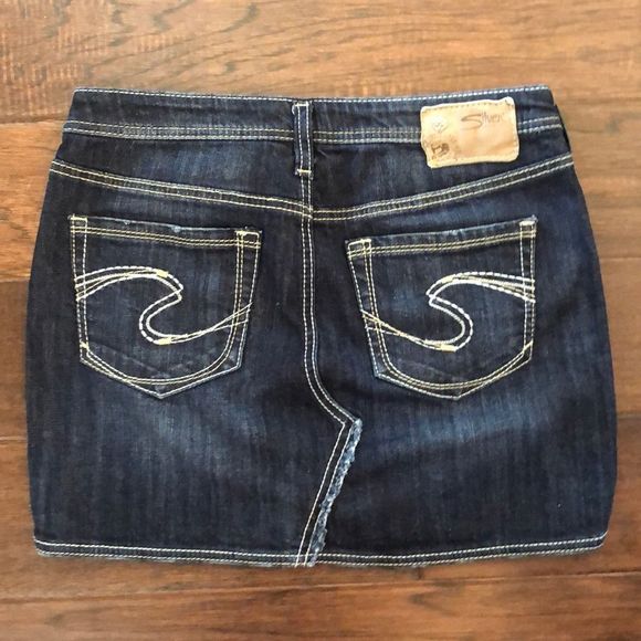 Silver Jeans Janet Denim Mini Skirt Size 27 - Picture 2 of 3